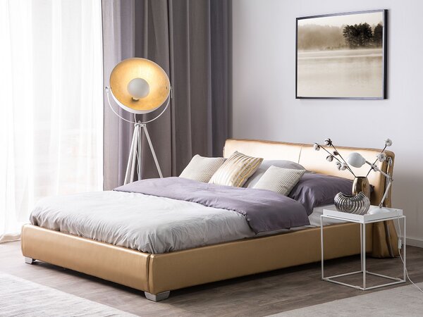 Posteľ zlatá kožené čalúnenie 180 x 200 cm lamelový rošt glamour moderný štýl spálňa