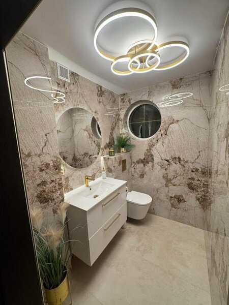 Manufakturaplyt Flexi panel Béžový kameň – lesklý, 280 × 122 cm