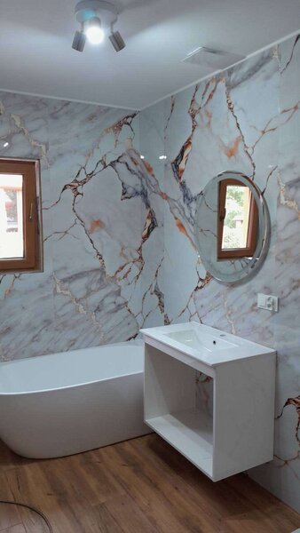 Manufakturaplyt Flexi panel Bielo-zlatý mramor – lesklý, 280 × 122 cm