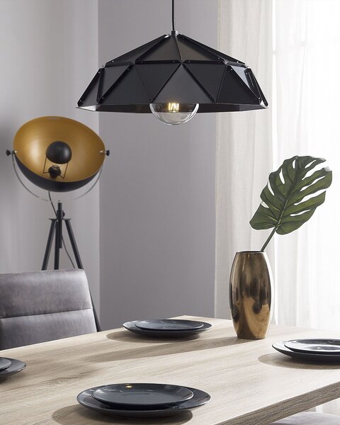 Závesná lampa čierna kov geometrický tvar na 1 žiarovku osvetlenie moderný industriálny štýl kuchyňa jedáleň obývačka