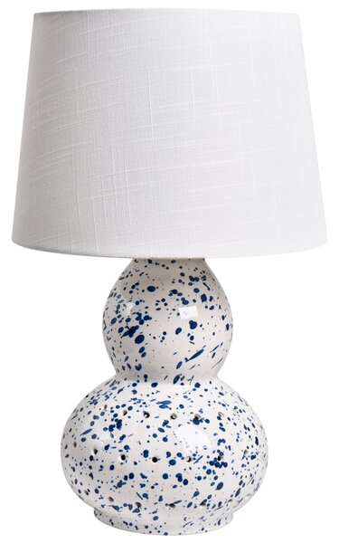 Stolná lampa biela keramický podstavec s modrým vzorom ľanové tienidlo obývacia izba spálňa
