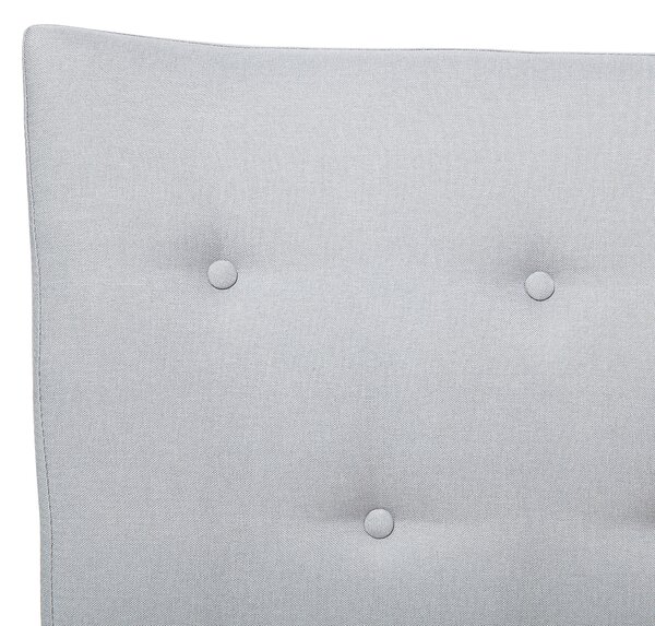 Posteľ svetlosivá látkové čalúnenie 160 x 200 cm prešívané čelo s gombíkmi v štýle Chesterfield lamelový rošt drevené nohy moderný štýl spálňa