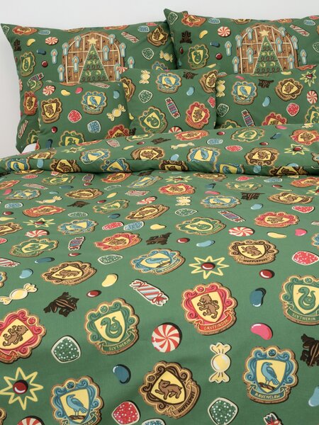 Bavlnené obliečky Renforcé - Christmas at Hogwarts tmavo zelené