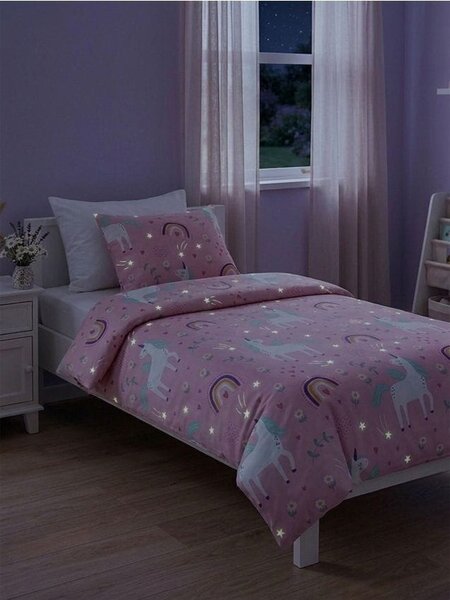 Sinsay - Posteľné obliečky s fluorescenčným motívom jednorožcov - pastelová ružová
