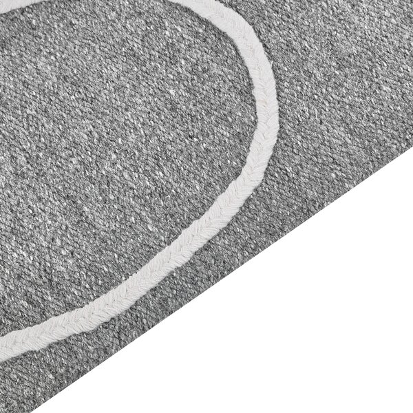 Koberec sivý polyester 80 x 150 cm ručne tkaný obdĺžnikový abstraktný vzor so strapcami boho do interiéru a exteriéru