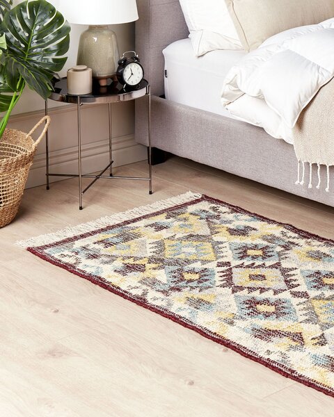 Koberec viacfarebný jutový 80 x 150 cm obdĺžnikový so strapcami ručne tkaný boho štýl obývacia izba spálňa