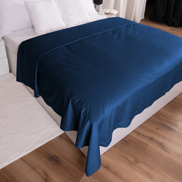 Biante Zamatový prehoz na posteľ Velvet Prémium SVP-029 Námornícka modrá 140x200 cm