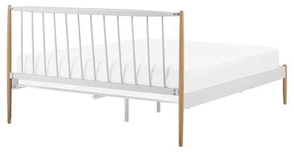 Posteľ biela a svetlé drevo 160 x 200 cm drevené nohy kovový rám lamelový rošt retro škandinávsky štýl