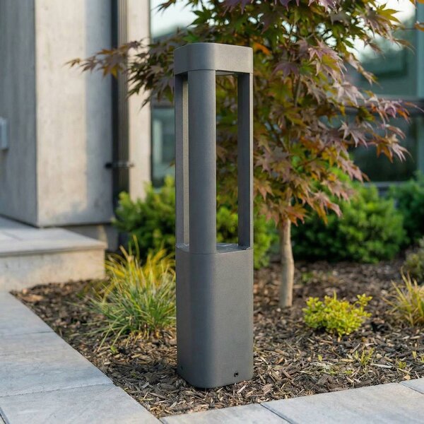Podstavné svietidlo Lucande LED Pirron, 50 cm, trojuholníkové, IP54, Čierna, Hliník, Moderný, Vonkajčie stĺpové osvetlenie