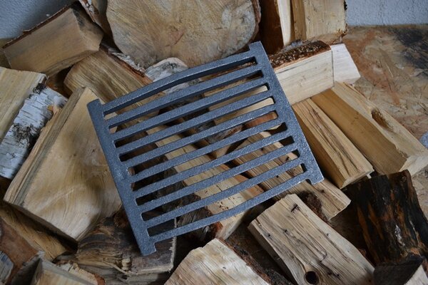 SEZAM - Rošt na kachle 26 x 21,5 cm liatinový liatinový rošt na krbový rošt štvorcový rošt na popol na kachle stolový rošt na kachle rošt na krb