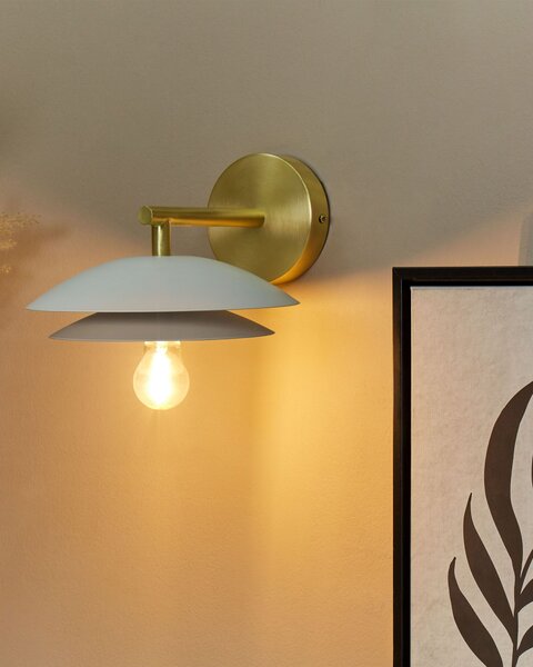 Nástenná lampa biela zlatá kovová 22 x 29 x 14 cm kužeľovité tienidlo dekoratívne osvetlenie moderný glamour štýl