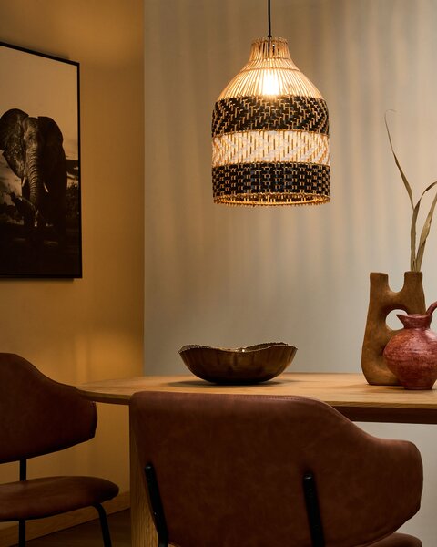 Závesná lampa čierna biela ratanové tienidlo železný rám závesná lampa boho štýl ručná výroba osvetlenie