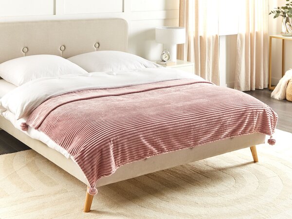 Deka ružová polyester 150 x 200 cm rebrovaná štruktúra s brmbolcami prikrývka na posteľ