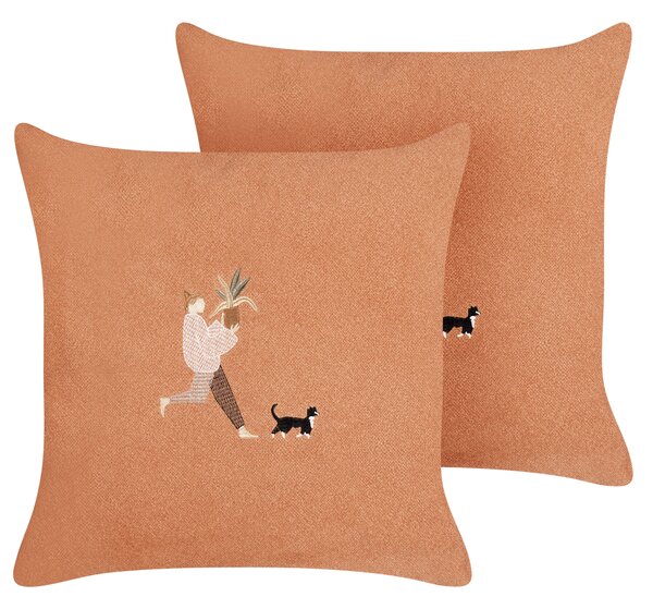 Sada 2 dekoratívnych vankúšov oranžová polyester 45 x 45 cm s vyšívaným vzorom snímateľné obliečky bytové doplnky obývacia izba