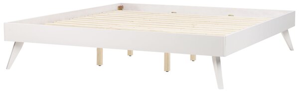 Posteľ biela MDF 180 x 200 cm lamelový rošt bez čela škandinávsky moderný štýl spálňa