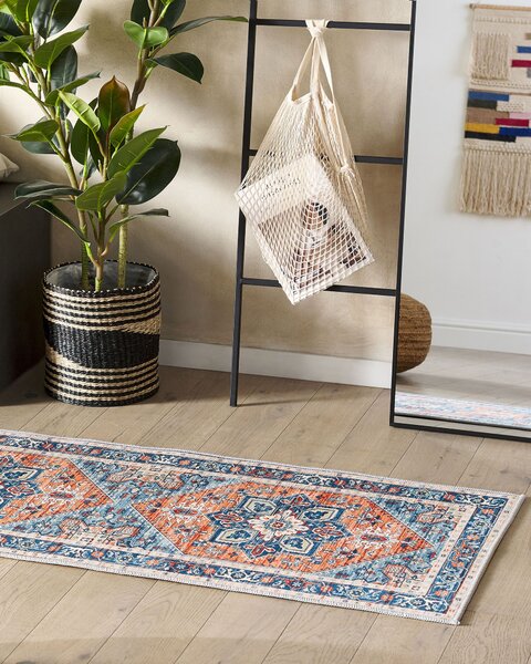 Koberec modrá oranžová polyester 60 x 200 cm geometrický orientálny vzor protišmykový behúň moderný štýl kuchyňa chodba