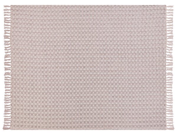 Prikrývka na posteľ svetloružová bavlnená 150 x 200 cm deka so strapcami klasický dizajn spálňa