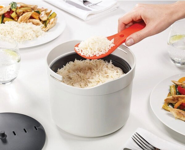Oranžovo–sivá súprava na prípravu ryže M–Cuisine – Joseph Joseph