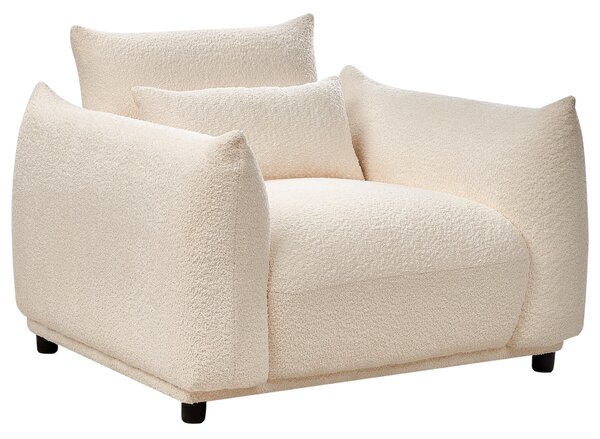 Kreslo biele buklé čalúnenie čierne nohy s opierkami rúk a vankúšom retro glamour art deco štýl obývačka spálňa