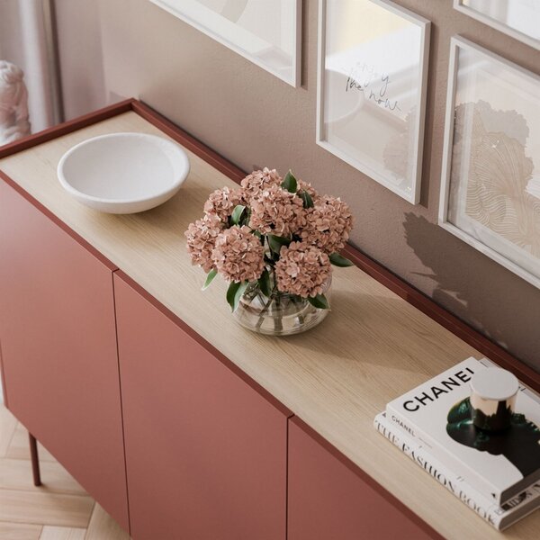 KOMODA LUCCA TROJDVEROVÁ CERAMIC RED / DUB LINEA 144 cm
