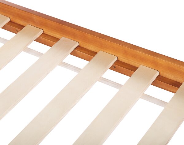 Posteľ svetlé borovicové drevo 90 x 200 cm jednolôžko s lamelovým čelom a roštom minimalistický rustikálny štýl