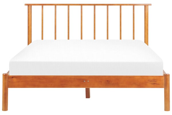 Posteľ svetlé borovicové drevo 140 x 200 cm dvojlôžko s lamelovým čelom a roštom minimalistický rustikálny štýl