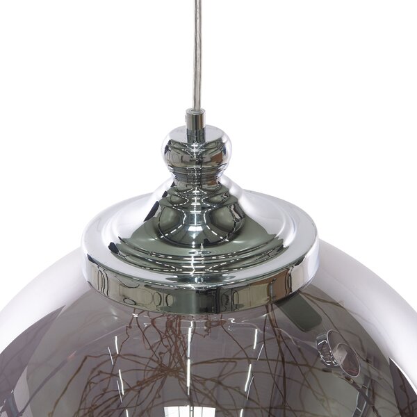 Závesná lampa strieborná priehľadná okrúhly tvar lesklý povrch moderný štýl obývačka jedáleň