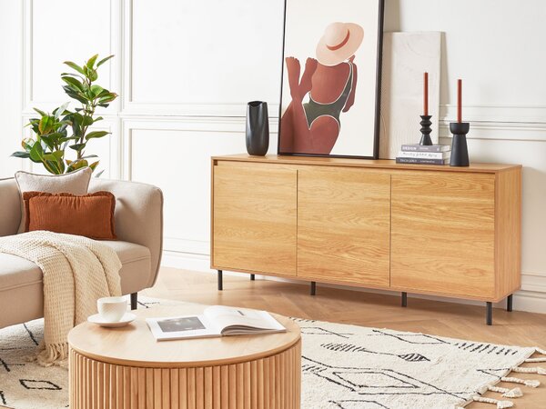 Komoda svetlé drevo MDF 165 x 75 x 40 cm čierne kovové nohy 3 dvierka úložný priestor moderný štýl obývačka spálňa