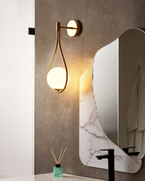 Nástenná lampa zlatá kovová sklenené tienidlo elegantné svietidlo v tvare kvapky moderný glamour