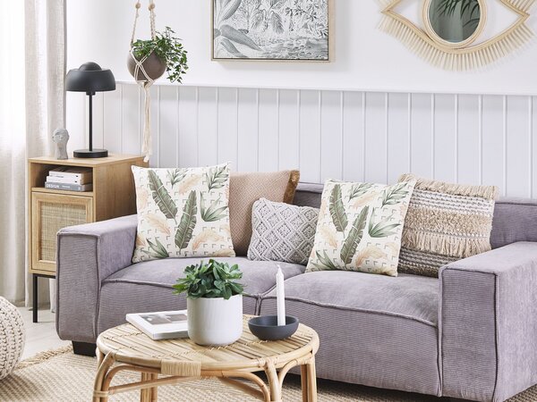 Sada 2 dekoratívnych vankúšov béžová zelená polyester 45 x 45 cm štvorcový tvar rastlinný vzor boho štýl doplnky