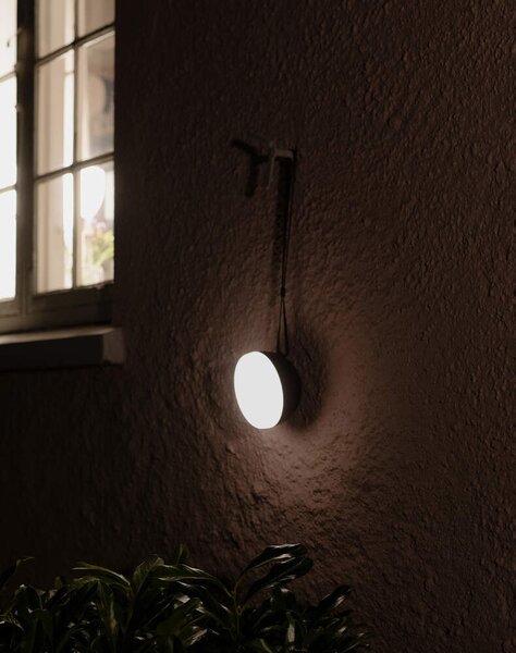New Works Prenosná lampa Sphere Adventure Light, Dark Bronze 21611