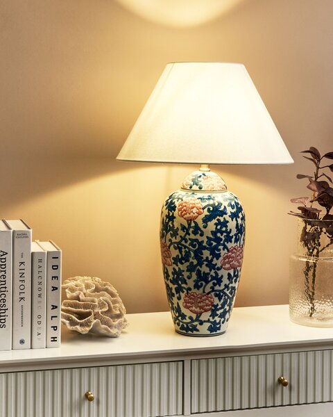 Stolná lampa biela modrá porcelánový podstavec ľanové tienidlo kvetinový vzor osvetlenie obývacia izba spálňa