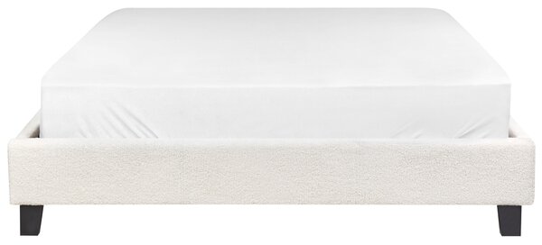 Posteľ čalúnená svetlobéžová buklé 140 x 200 cm rám postele s roštom bez čela spálňa moderný minimalistický štýl