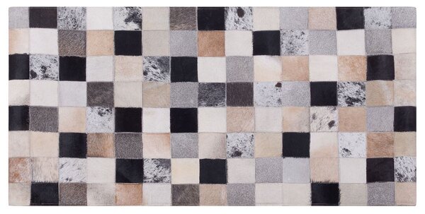 Koberec viacfarebný hovädzia koža 80 x 150 cm geometrický vzor patchwork ručná výroba obdĺžnikový tvar moderný štýl obývačka spálňa