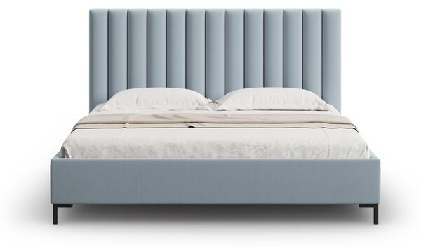 Svetlomodrá čalúnená dvojlôžková posteľ s úložným priestorom s roštom 200x200 cm Casey – Mazzini Beds