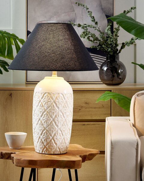 Stolná lampa béžová keramický podstavec látkové tienidlo svietidlo na nočný stolík