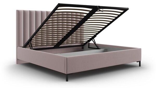 Svetloružová čalúnená dvojlôžková posteľ s úložným priestorom s roštom 140x200 cm Casey – Mazzini Beds