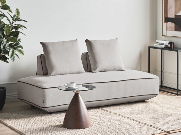 Leňoška svetlosivá látkové čalúnenie s vankúšmi moderný minimalistický štýl obývacia izba