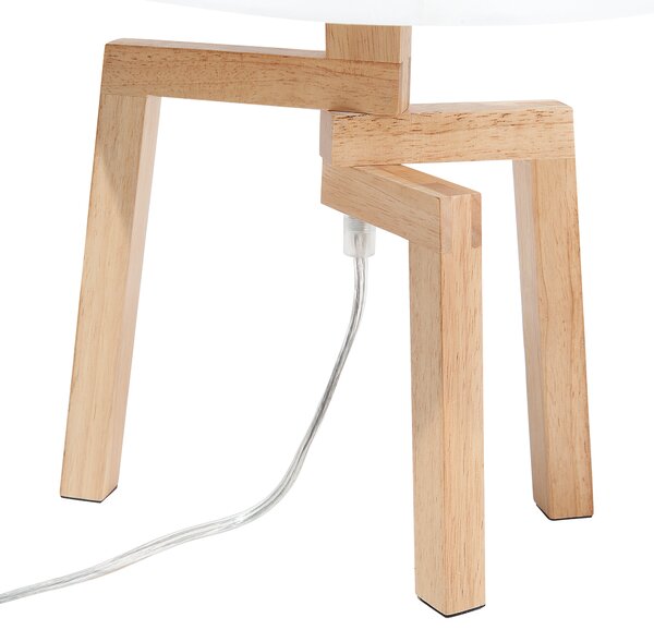 Stolná lampa s bielym látkovým tienidlom zo svetlého dreva s 3 nohami moderný štýl obývačka spálňa