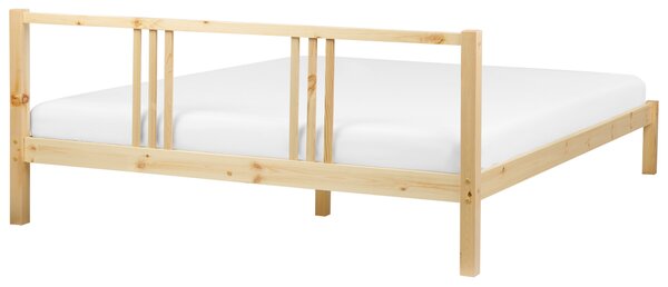 Posteľ svetlohnedá borovicové drevo 180 x 200 cm s lamelovým roštom škandinávsky moderný štýl spálňa