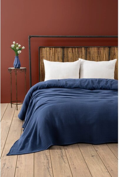 Tmavomodrý mušelínový pléd 220x250 cm Muslin – Mijolnir