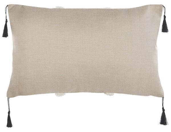 Sada 2 dekoratívnych vankúšov béžová čierna polyester 30 x 50 cm geometrický vzor so strapcami obdĺžnikový tvar moderný štýl doplnky