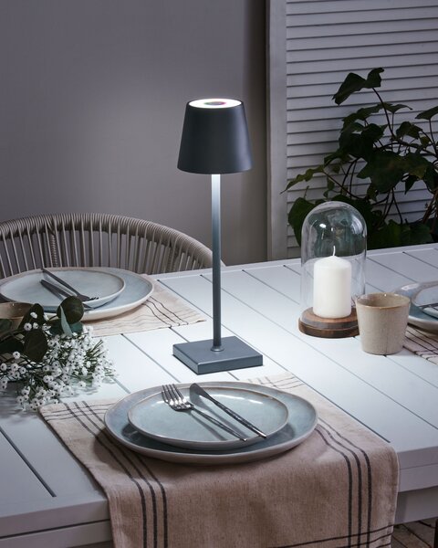 Stolná lampa tmavosivá železo hliník s dotykovým vypínačom nabíjanie cez USB kábel bezdrôtová moderný štýl interiér exteriér