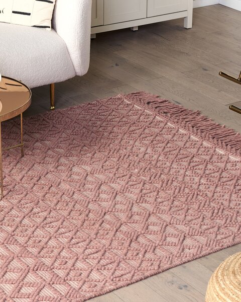 Koberec ružový vlna a polyester 160 x 230 cm geometrický vzor strapce boho moderný