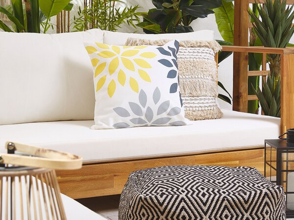 Sada 2 záhradných vankúšov viacfarebná polyester 45 x 45 cm štvorcový tvar kvetovaný vzor moderný štýl odolnosť voči UV exteriér