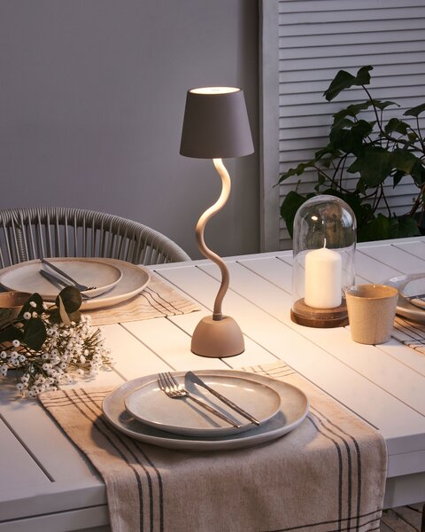 Stolná lampa béžová železo hliník s dotykovým vypínačom nabíjanie cez USB kábel bezdrôtová moderný štýl interiér exteriér