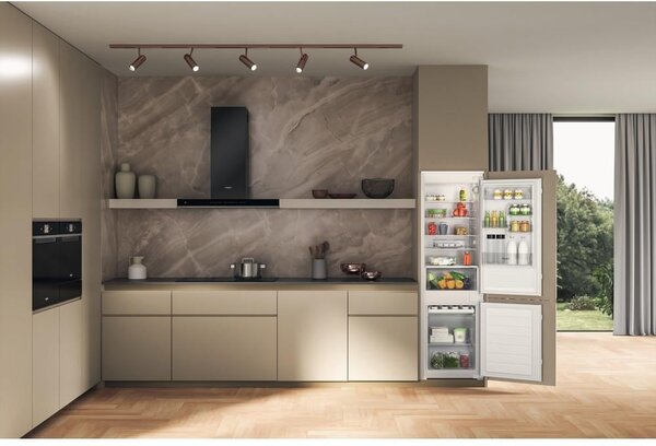 Whirlpool WHC18D051A1 + kupóny na daľší nákup - Vstavaná chladnička