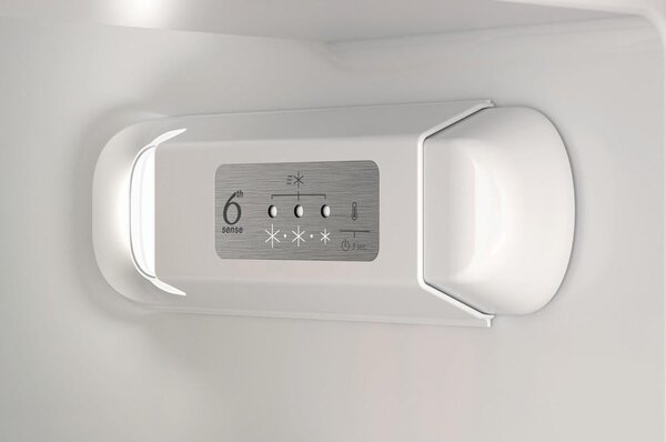 Whirlpool WHC18D051A1 + kupóny na daľší nákup - Vstavaná chladnička