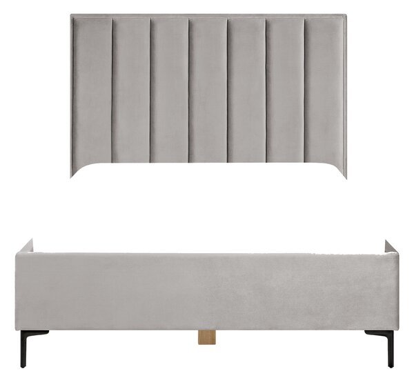 Posteľ s úložným priestorom sivá zamatové čalúnenie 140 x 200 cm čierne kovové nohy prešívané čelo lamelový rošt moderný štýl spálňa