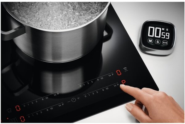 Electrolux EIT61443B + kupóny na daľší nákup - Indukčná varná doska